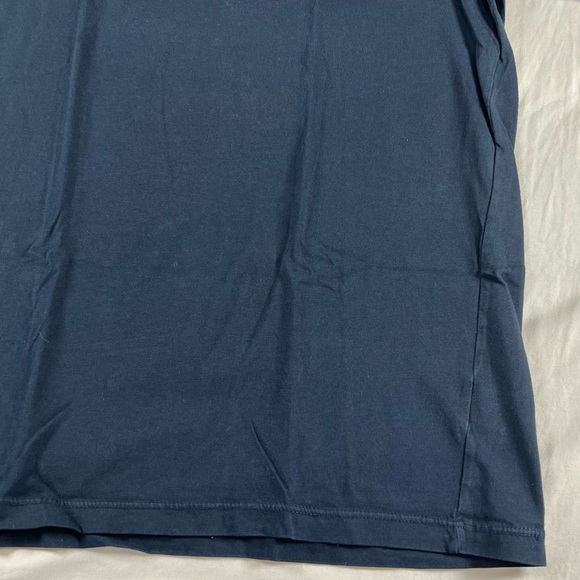 Guess Jeans Short Sleeve T-shirt - Picture 5 of 9